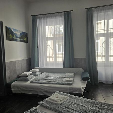 D3 Basilica Luxury Spacious Free Parking For 1 Car Budapest Exterior photo