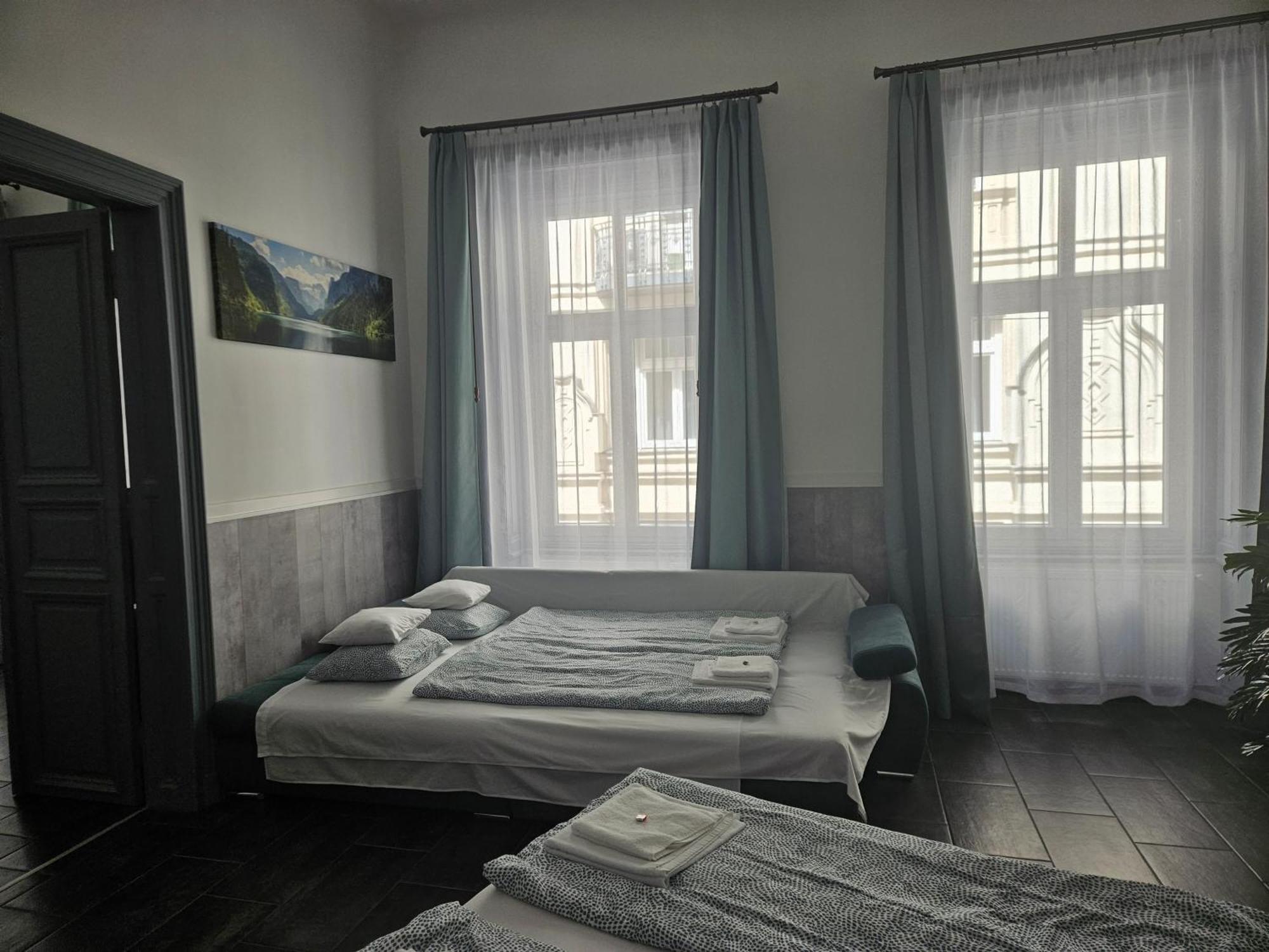 D3 Basilica Luxury Spacious Free Parking For 1 Car Budapest Exterior photo